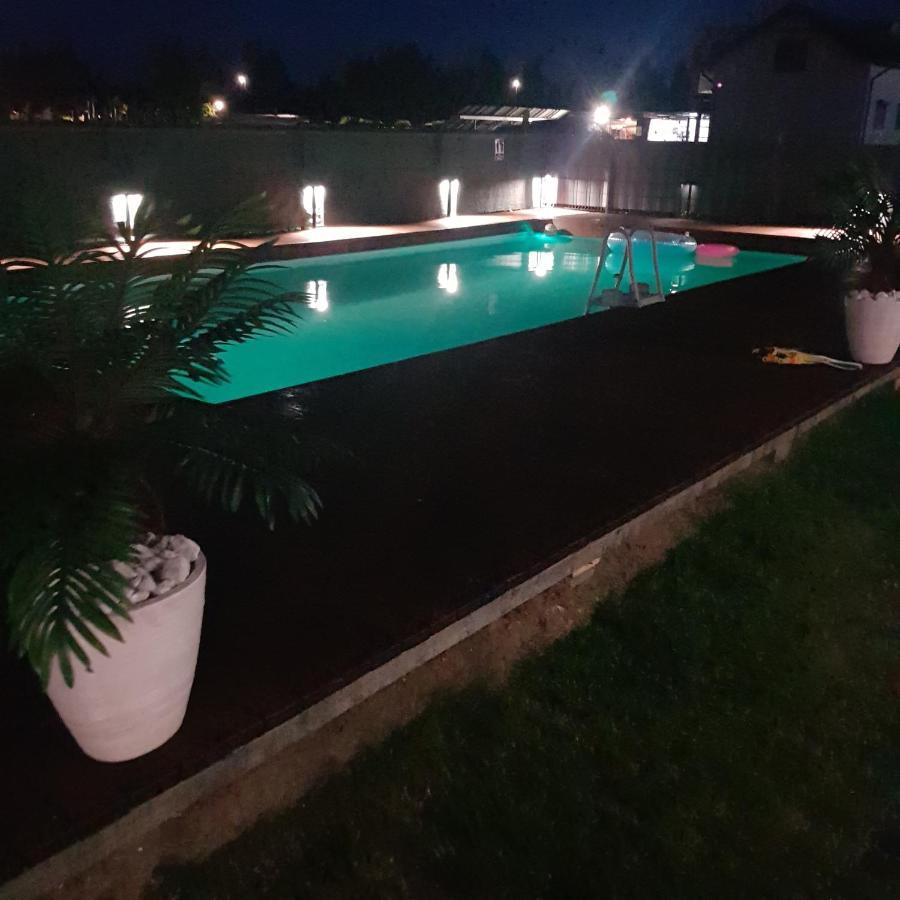Apartamenty U Wioli I Marcina Łeba Exteriör bild